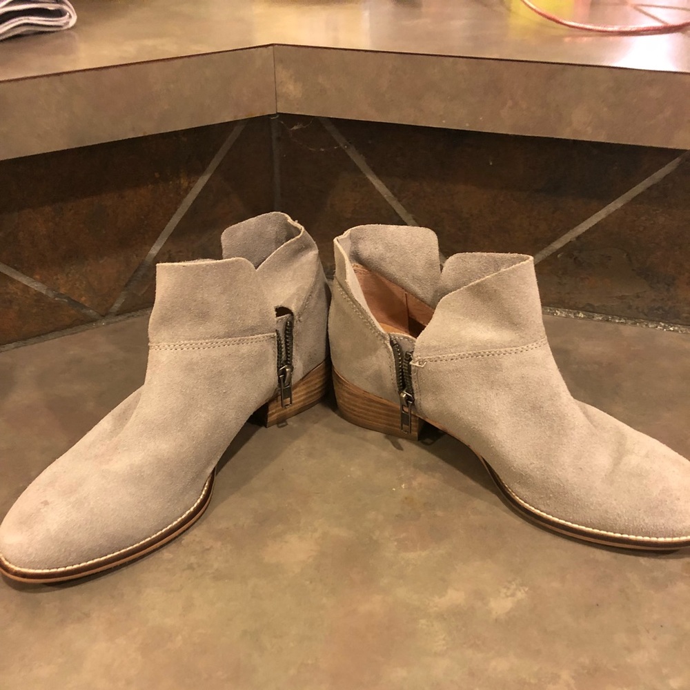 Seychelles boots